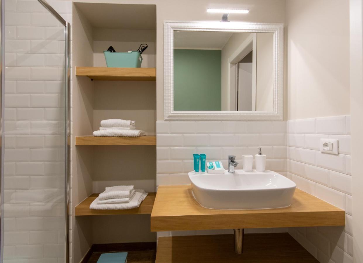 ורבאניה Aqualago Casa Vacanze Apartment C מראה חיצוני תמונה