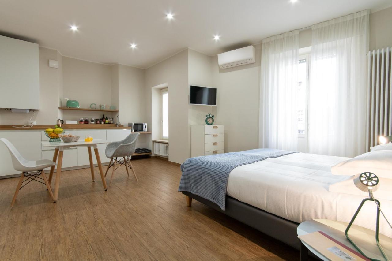 ורבאניה Aqualago Casa Vacanze Apartment C מראה חיצוני תמונה